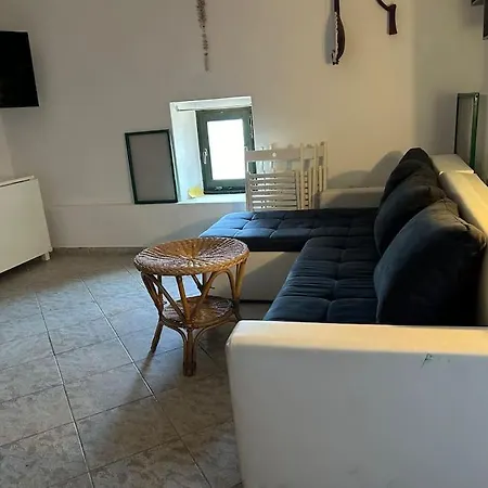 With A View Apartament Mimice