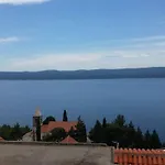 With A View Apartment *