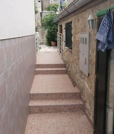 With A View ミミツェ