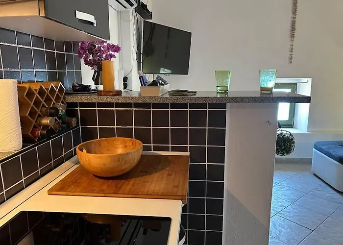 With A View Apartment *