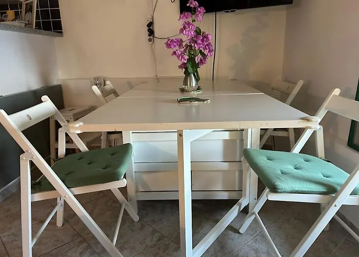 Apartment With A View Mimice